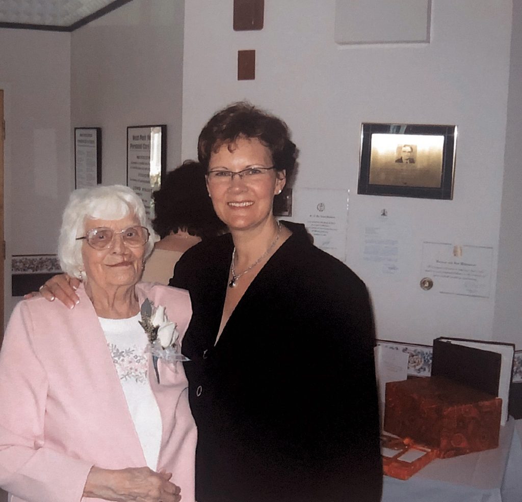 Eva Halmarson and Pam Danylchuk